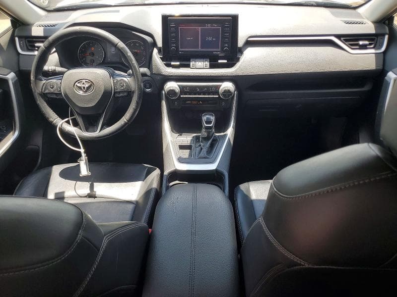 2021 TOYOTA RAV4 XLE PREMIUM 8