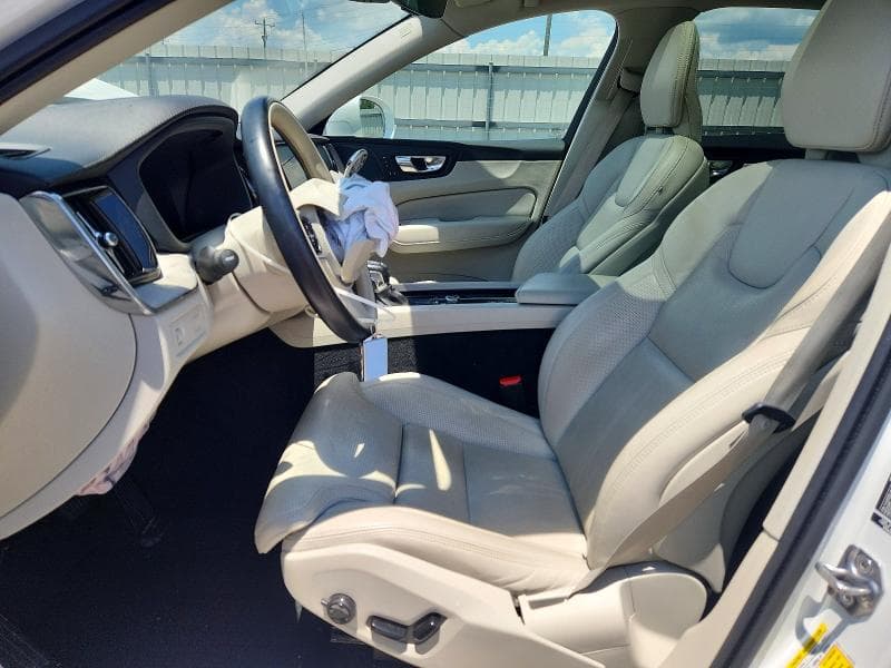 2021 VOLVO XC60 T5 INSCRIPTION 7