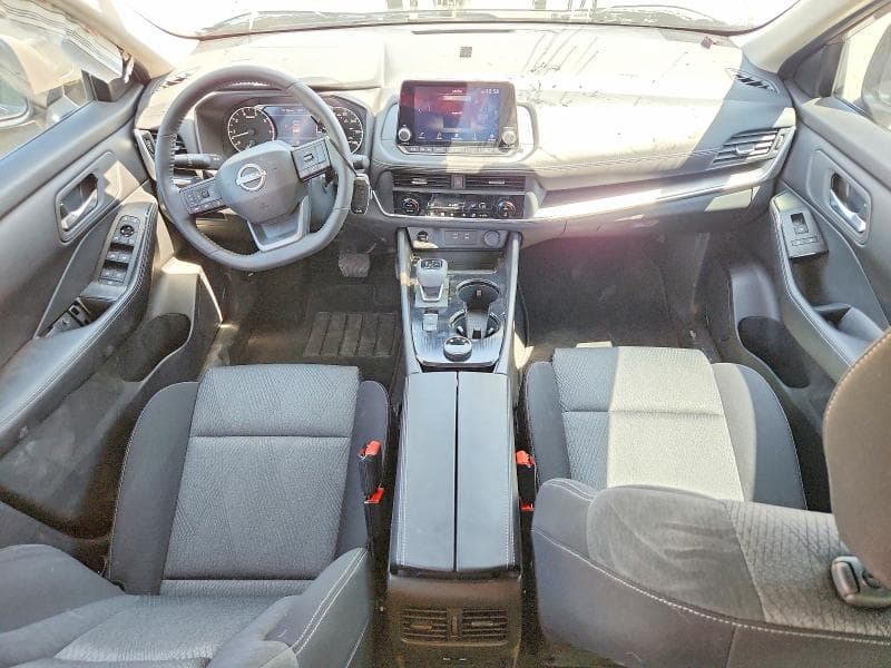 2025 NISSAN ROGUE SV 8