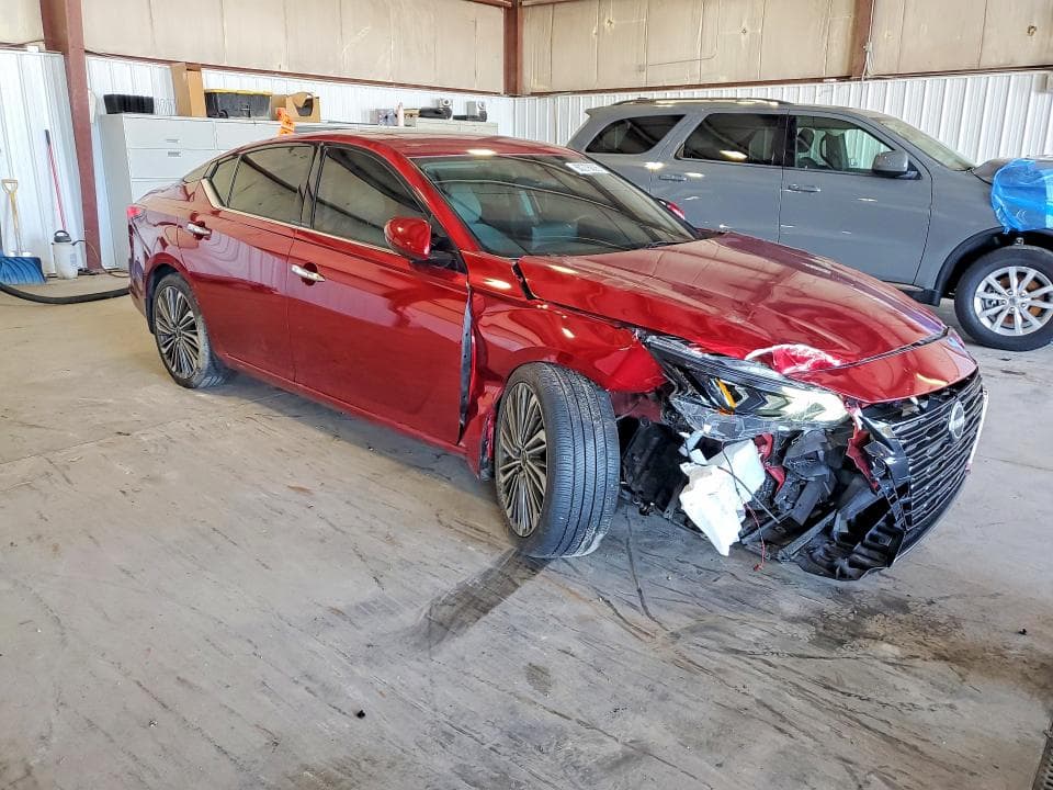 2023 NISSAN ALTIMA SL 4