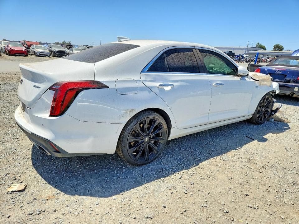 2023 CADILLAC CT4 LUXURY 3