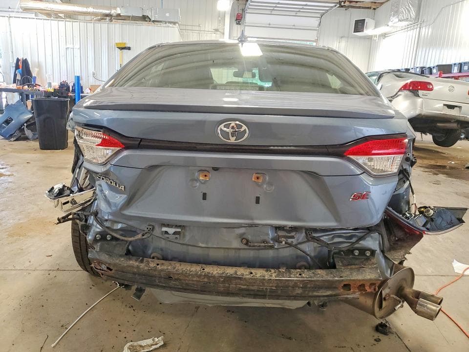 2020 TOYOTA COROLLA SE 6