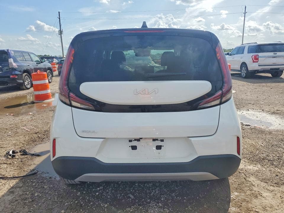 2024 KIA SOUL LX 6