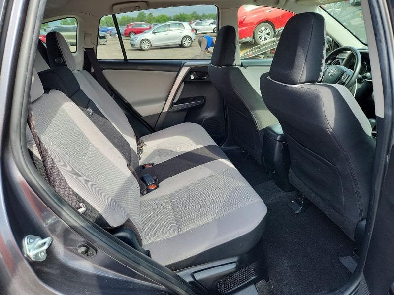 2017 TOYOTA RAV4 HYBRID XLE 11