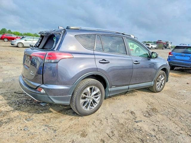 2017 TOYOTA RAV4 HYBRID XLE 3