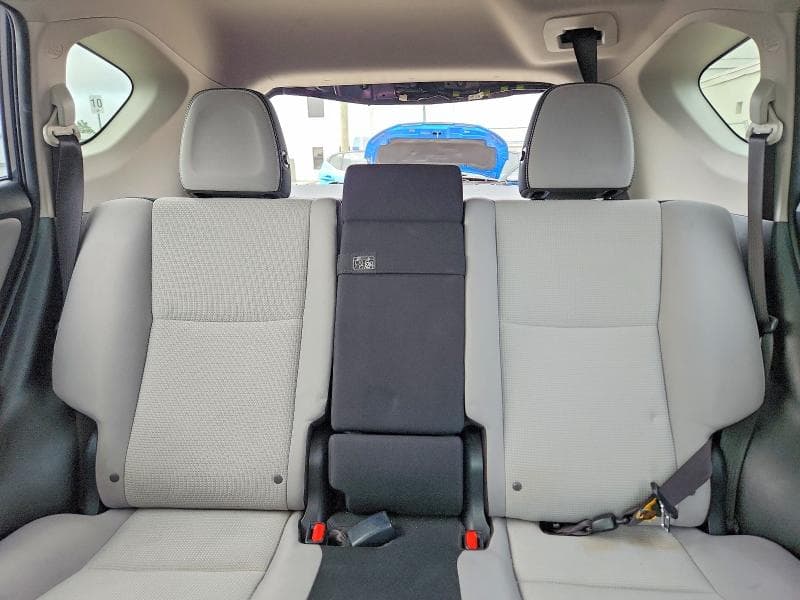 2017 TOYOTA RAV4 HYBRID XLE 10