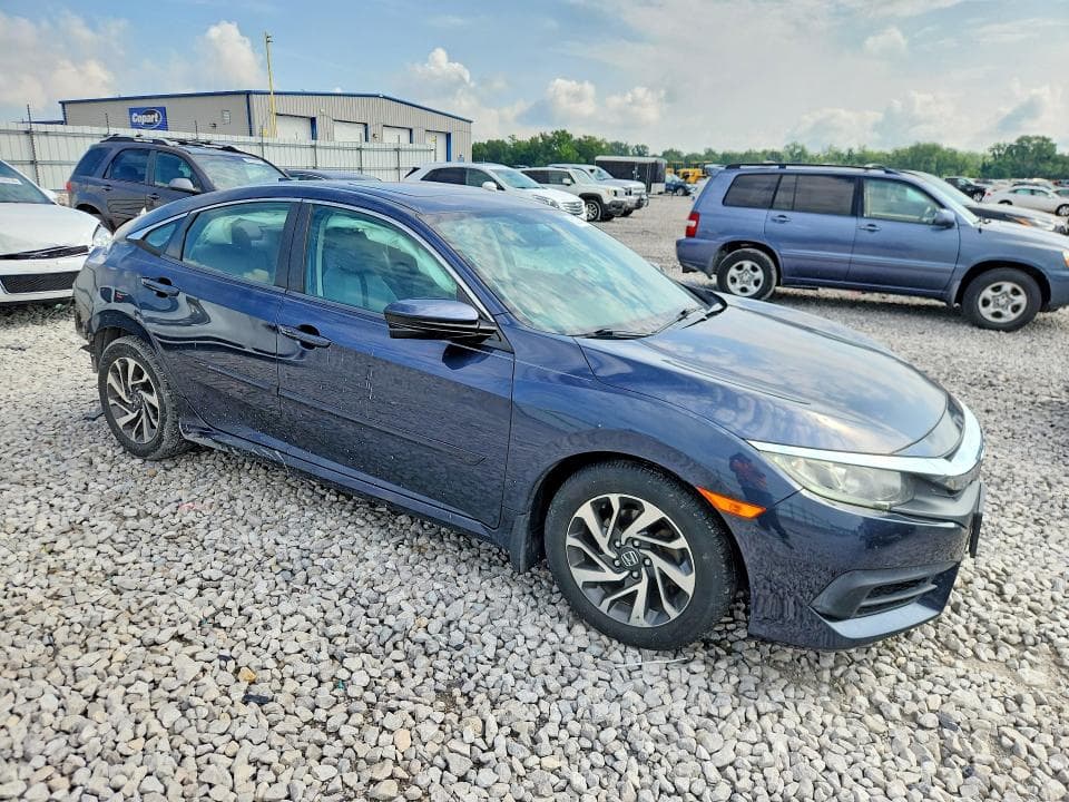 2017 HONDA CIVIC EX 4