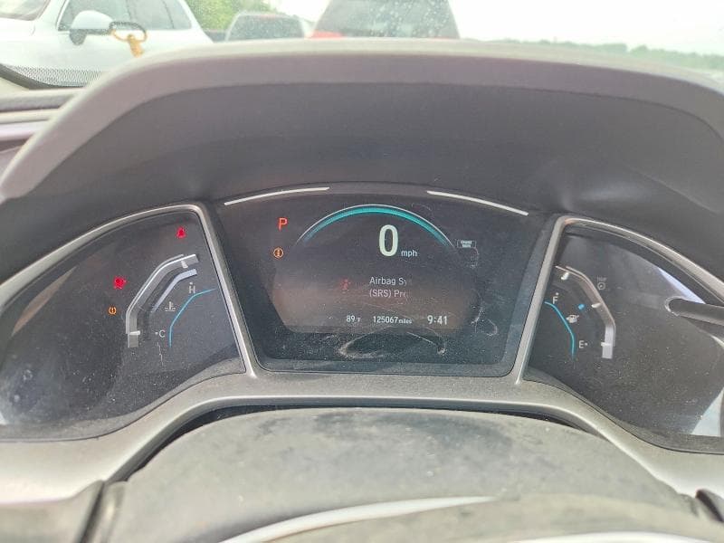 2017 HONDA CIVIC EX 9