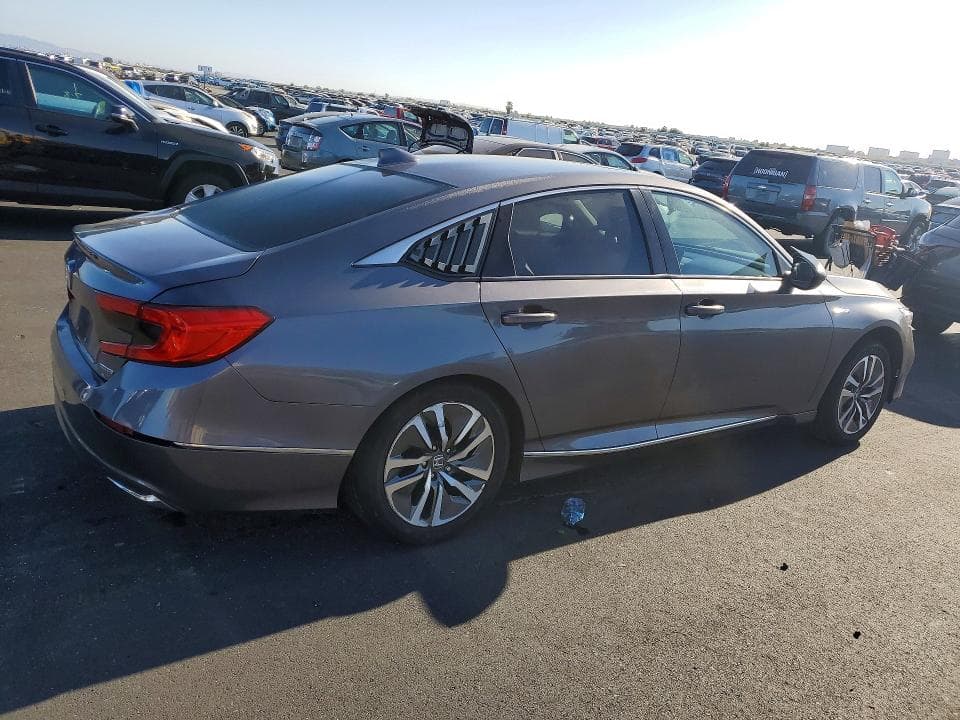 2018 HONDA ACCORD HYBRID EX 3