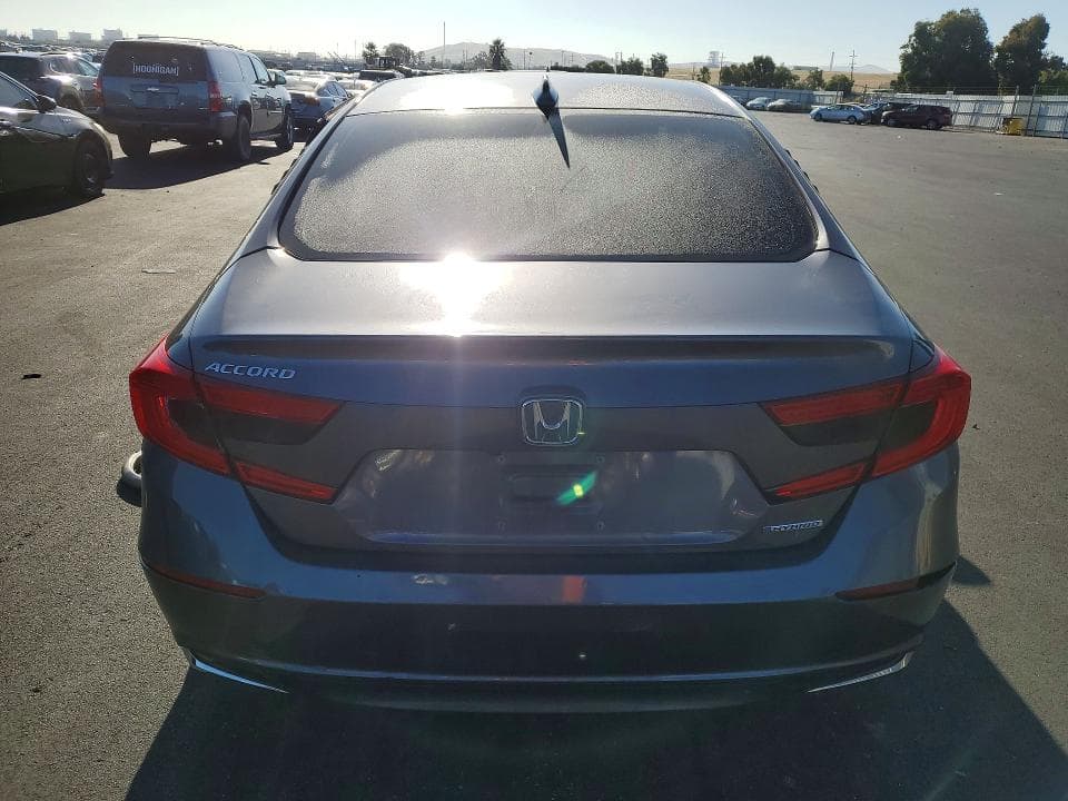 2018 HONDA ACCORD HYBRID EX 6