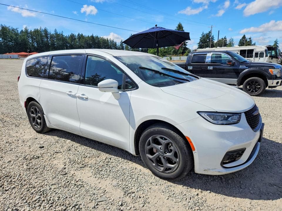 2022 CHRYSLER PACIFICA HYBRID TOURING L 4