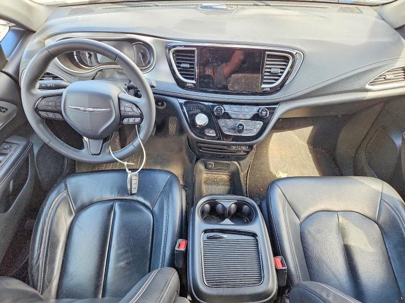 2022 CHRYSLER PACIFICA HYBRID TOURING L 8
