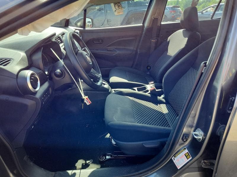 2023 NISSAN VERSA S 7