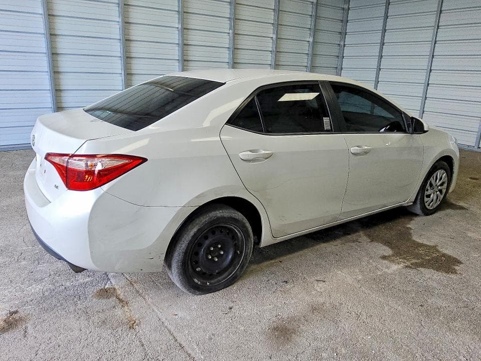 2018 TOYOTA COROLLA LE LE 3