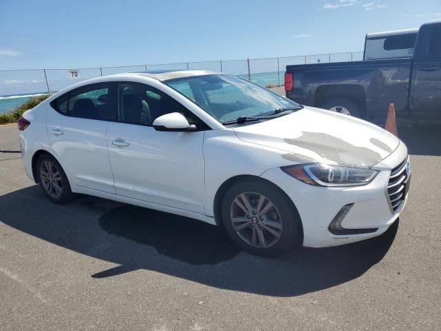 2017 HYUNDAI ELANTRA 4