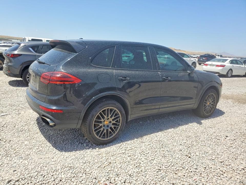 2017 PORSCHE CAYENNE 3