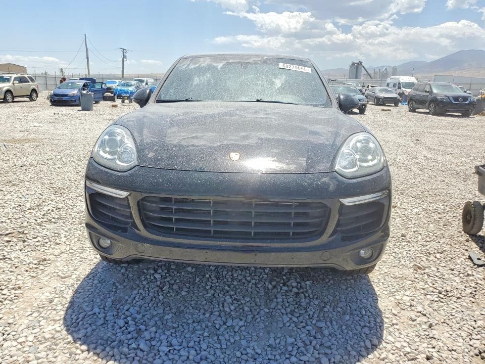 2017 PORSCHE CAYENNE 5