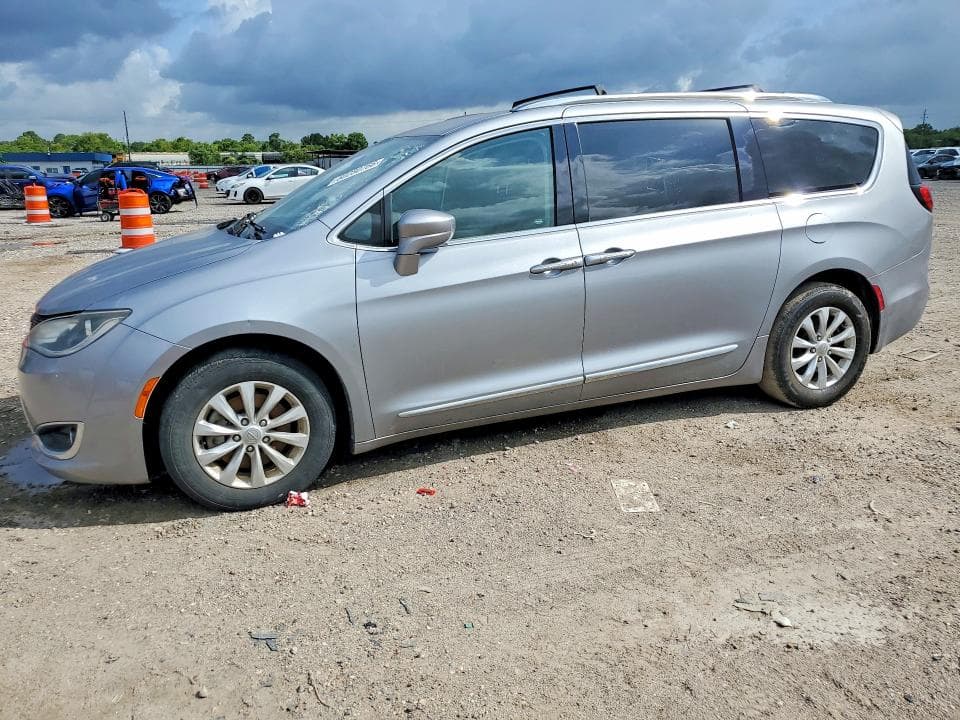 2019 CHRYSLER PACIFICA TOURING L TOURING L - 1