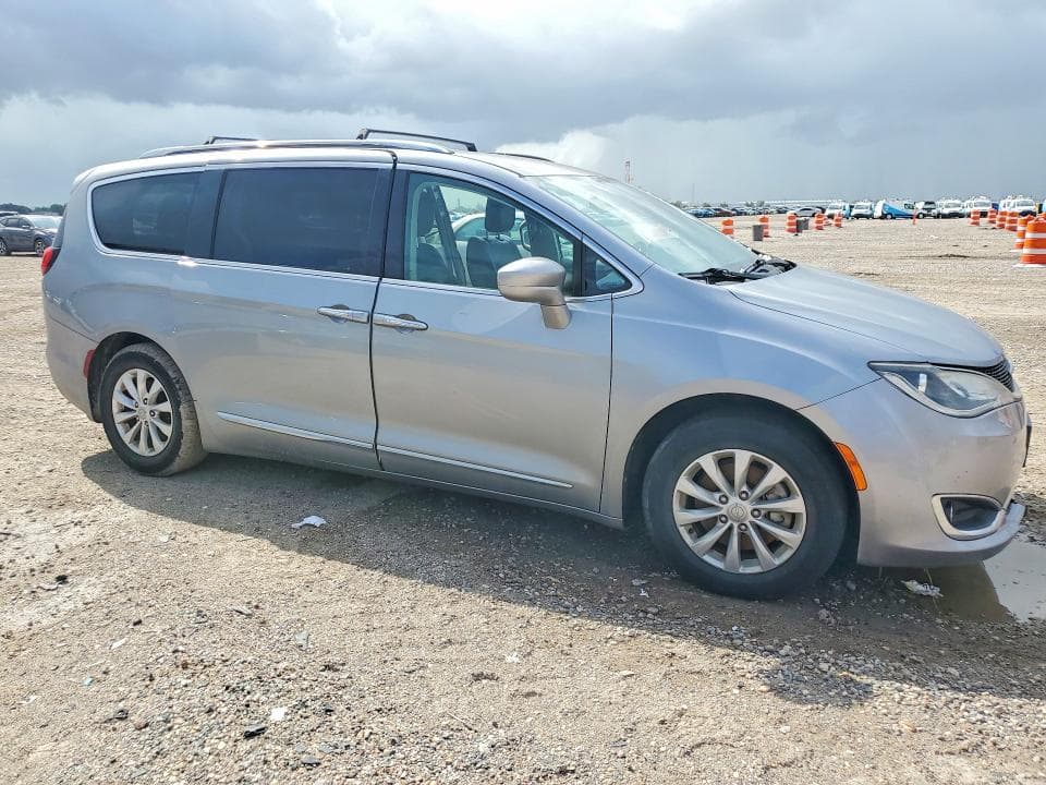 2019 CHRYSLER PACIFICA TOURING L TOURING L 4