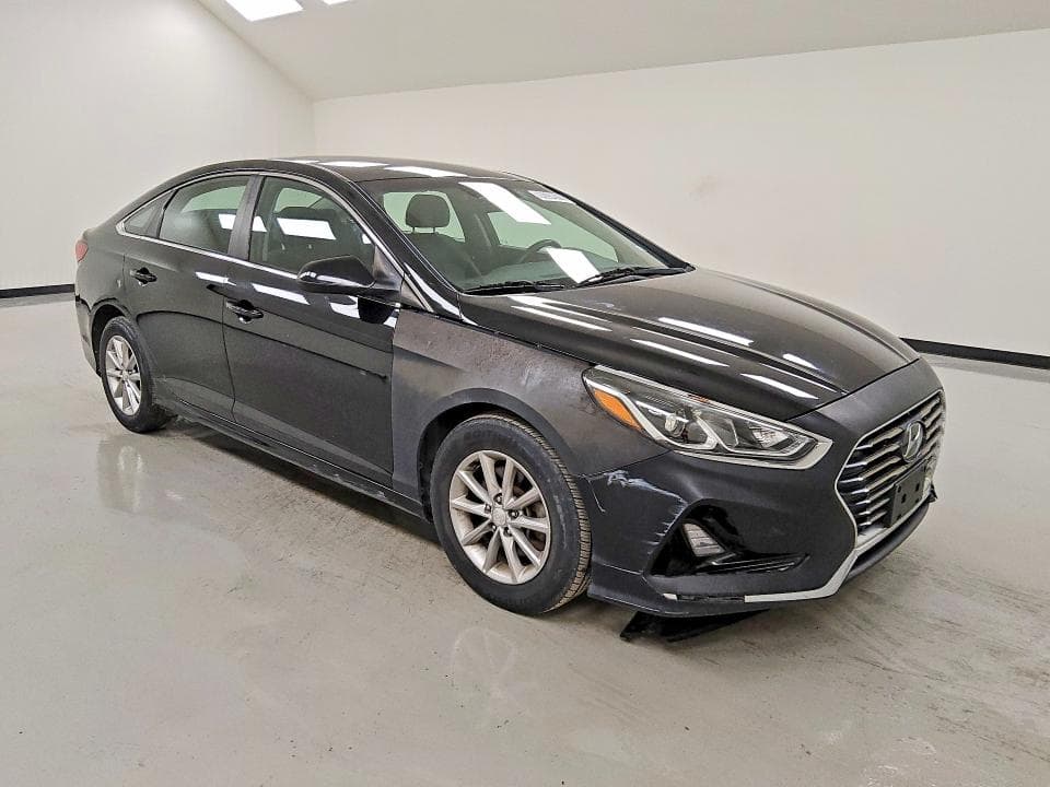 2019 HYUNDAI SONATA SE 4