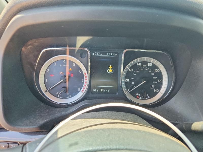 2017 NISSAN TITAN S 9