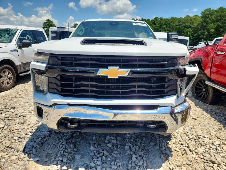 2024 CHEVROLET SILVERADO C2500 HEAVY DUTY 5