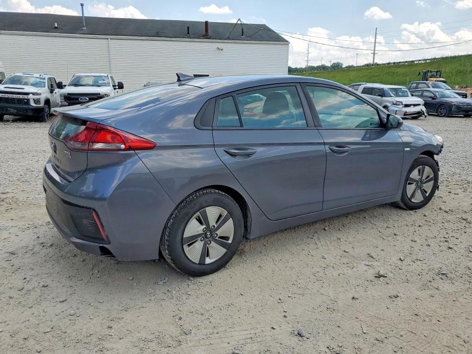 2017 HYUNDAI IONIQ BLUE 3