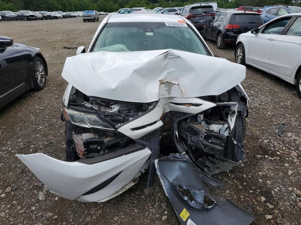 2018 TOYOTA CAMRY SE SE 5