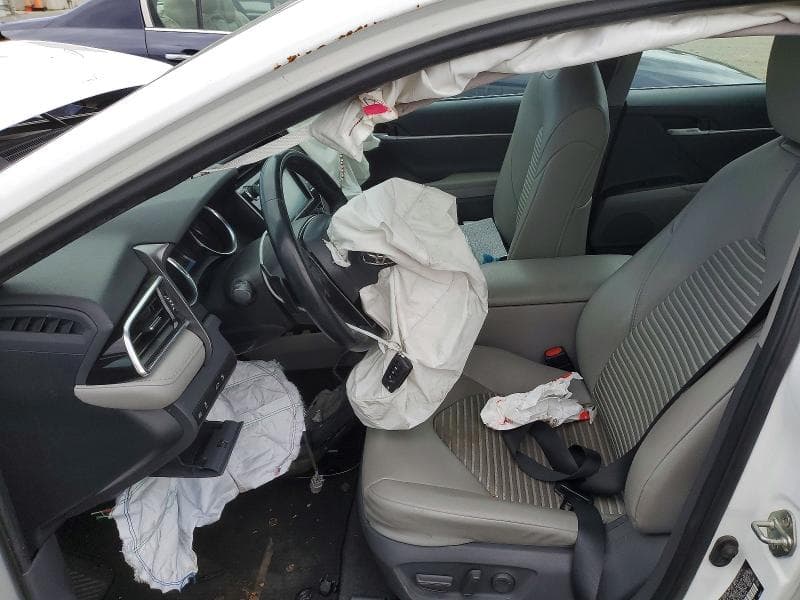 2018 TOYOTA CAMRY SE SE 7