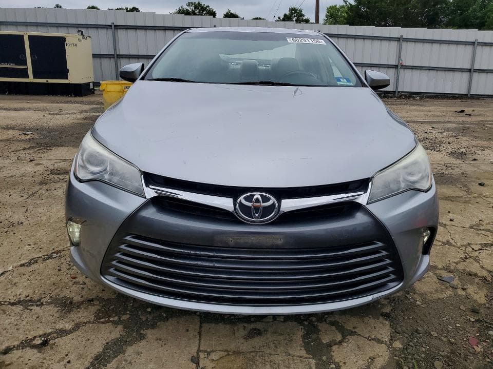 2017 TOYOTA CAMRY XLE 5
