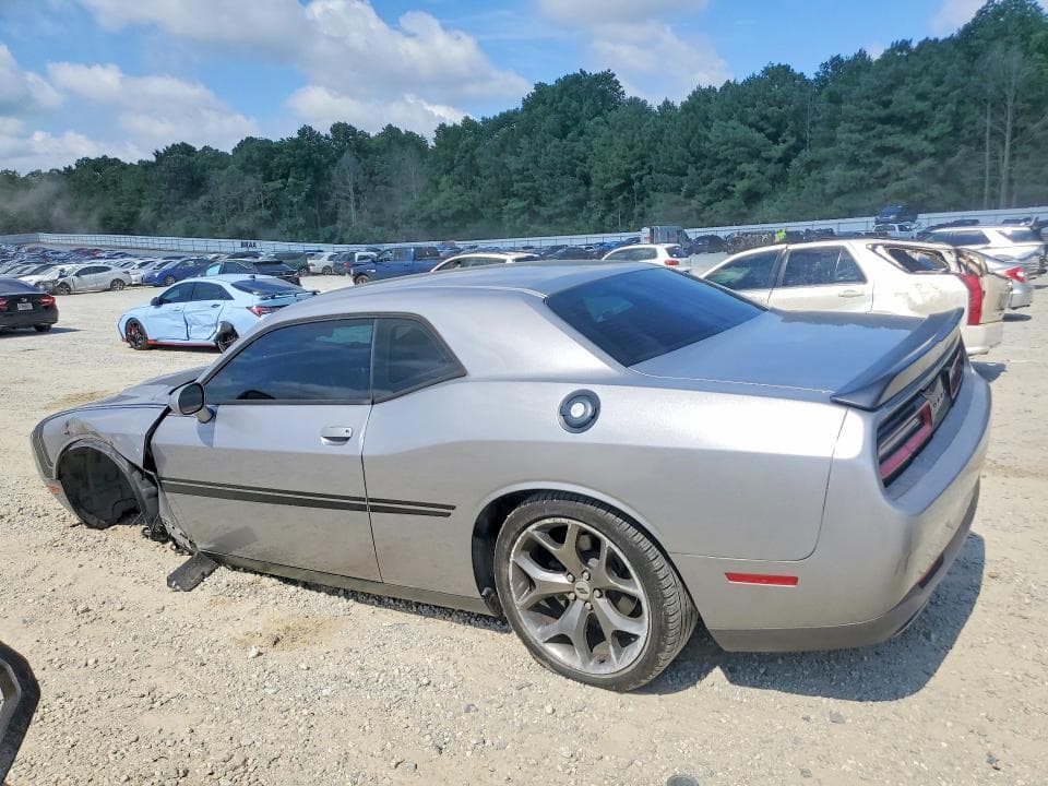 2017 DODGE CHALLENGER SXT 2