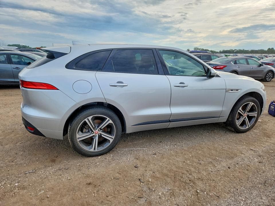 2017 JAGUAR F-PACE R - SPORT 3