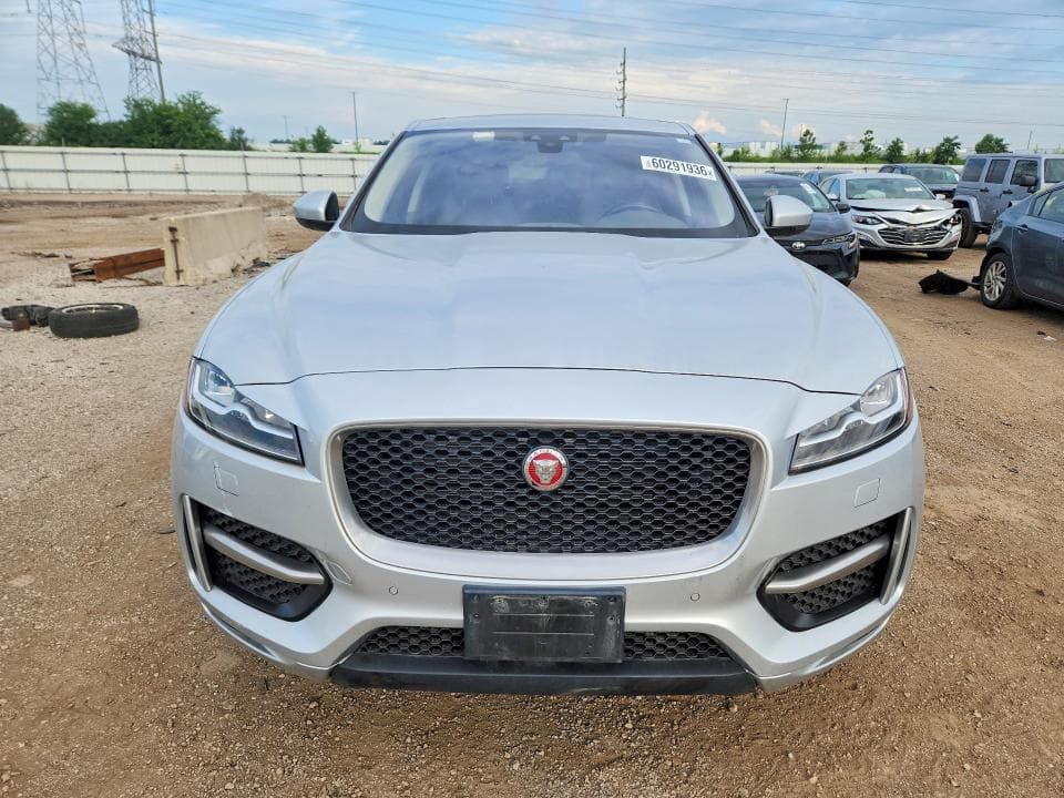 2017 JAGUAR F-PACE R - SPORT 5