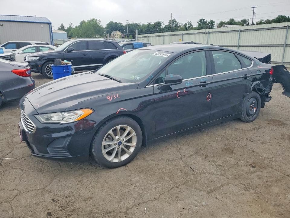2019 FORD FUSION SE 1
