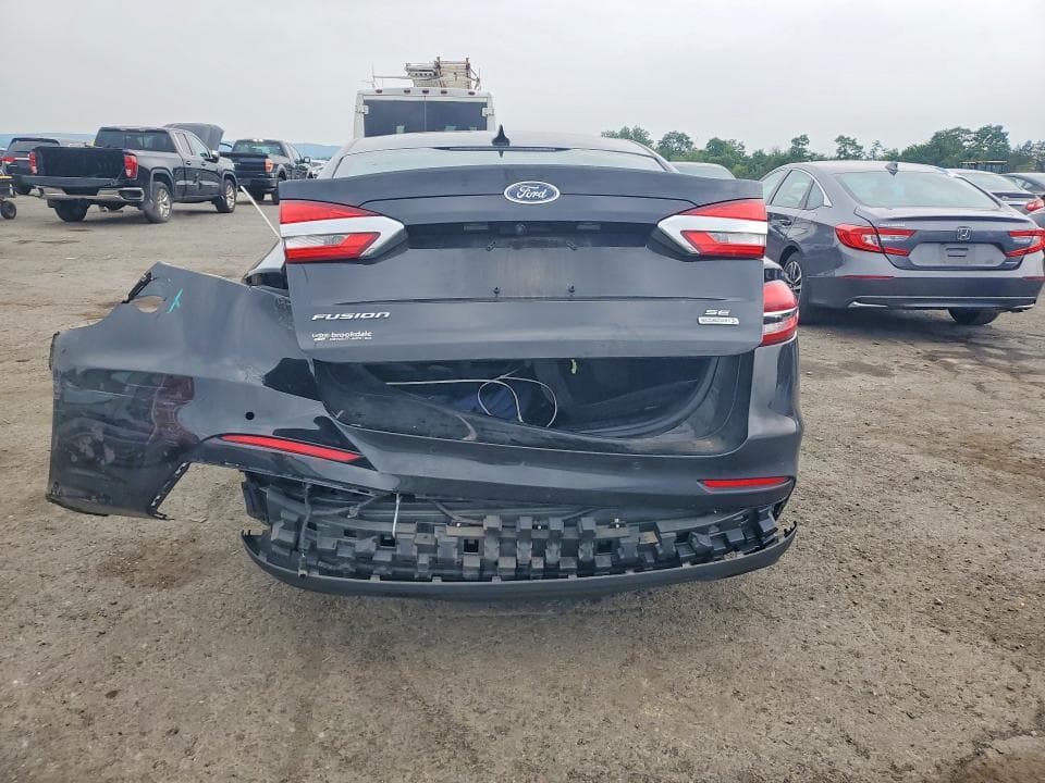 2019 FORD FUSION SE 6