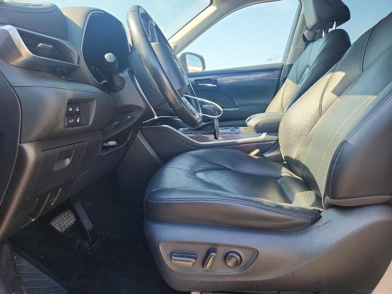 2020 TOYOTA HIGHLANDER HYBRID LIMITED 7