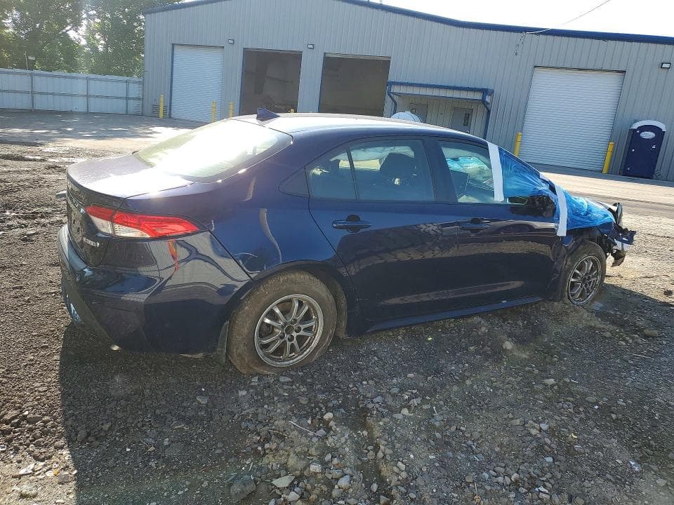 2020 TOYOTA COROLLA LE 3