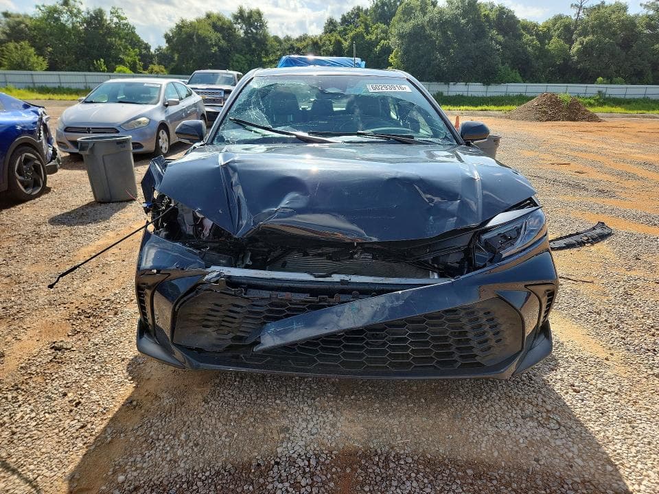 2025 TOYOTA CAMRY SE SE 5