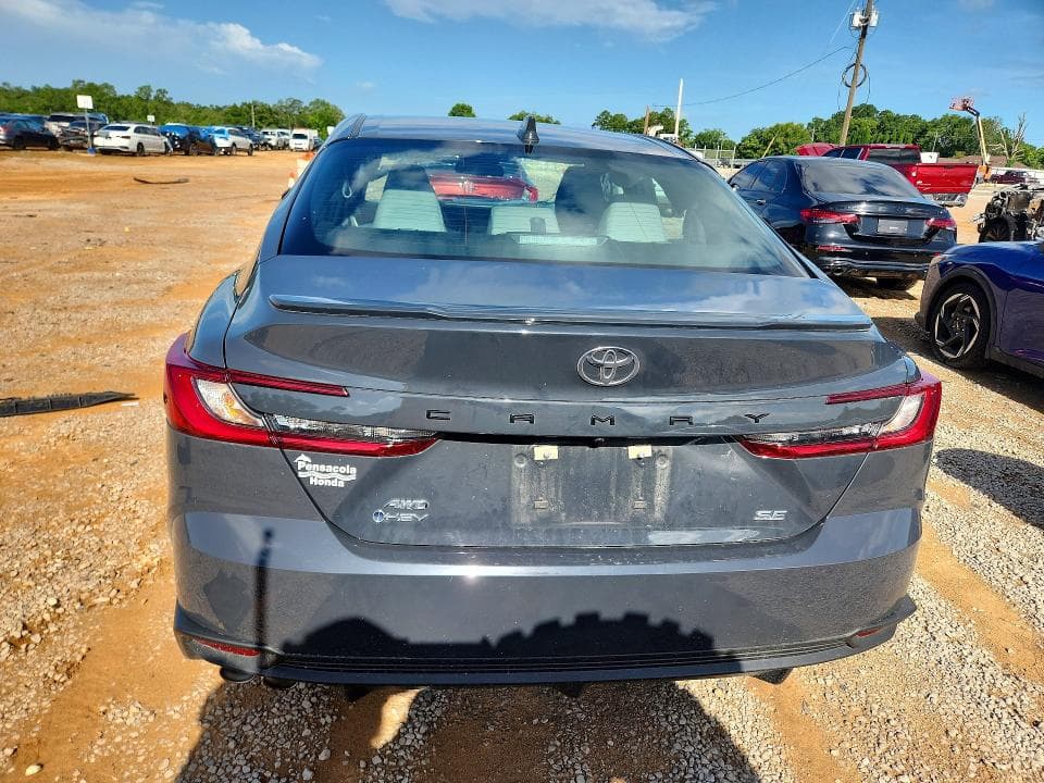 2025 TOYOTA CAMRY SE SE 6