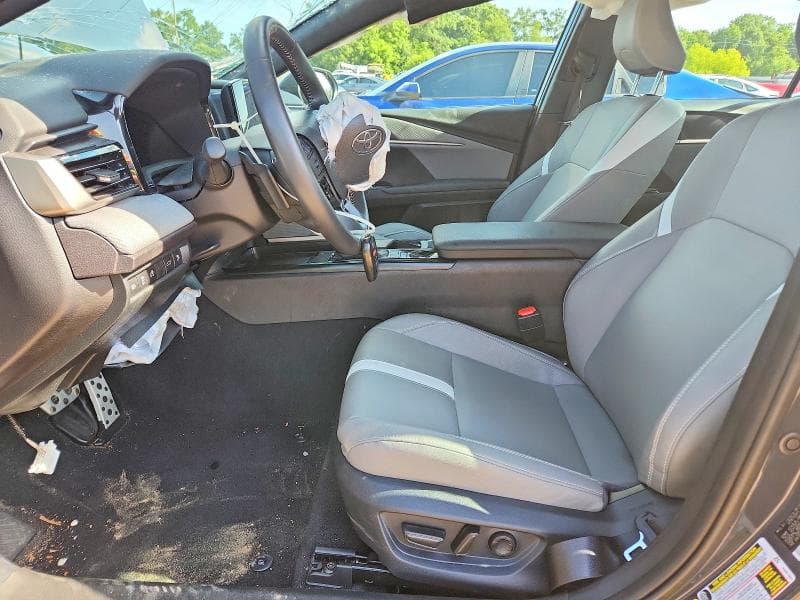2025 TOYOTA CAMRY SE SE 7