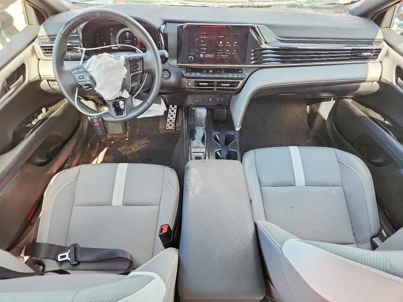 2025 TOYOTA CAMRY SE SE 8