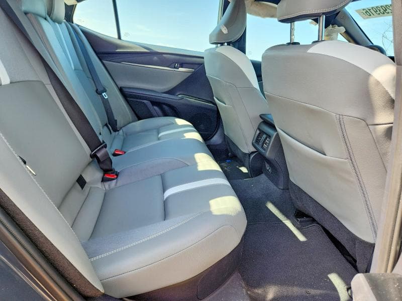 2025 TOYOTA CAMRY SE SE 10