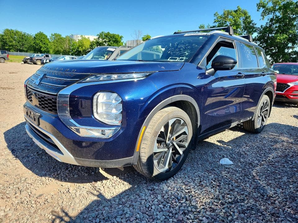 2022 MITSUBISHI OUTLANDER SE