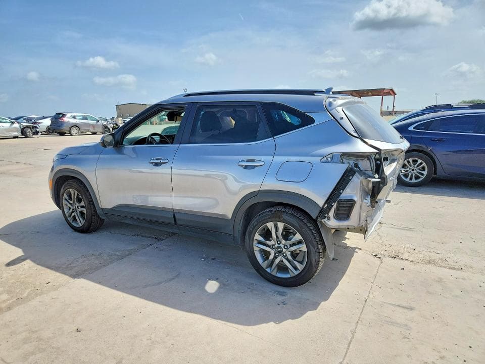 2022 KIA SELTOS S 2