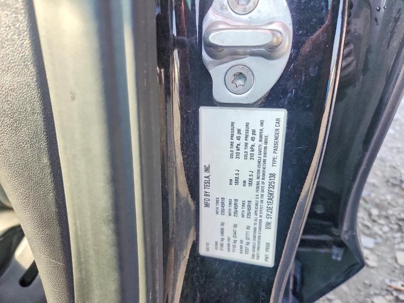 2019 TESLA MODEL 3 12