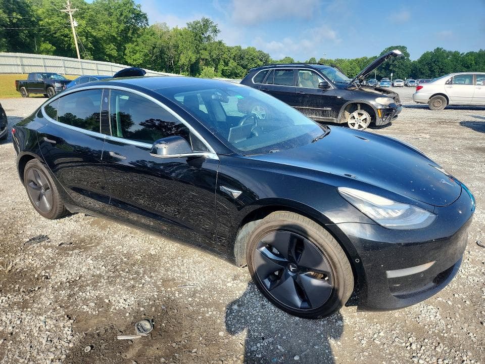 2019 TESLA MODEL 3 4