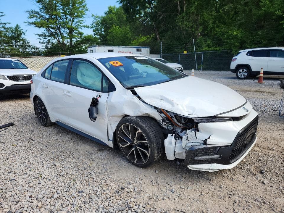 2020 TOYOTA COROLLA SE 4