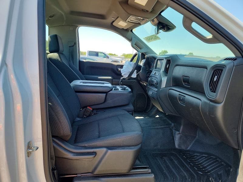 2024 CHEVROLET SILVERADO C1500 10