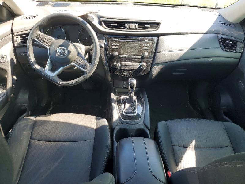2017 NISSAN ROGUE S 8