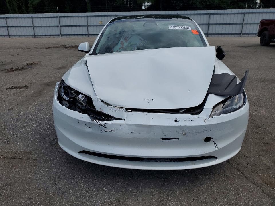 2025 TESLA MODEL 3 5
